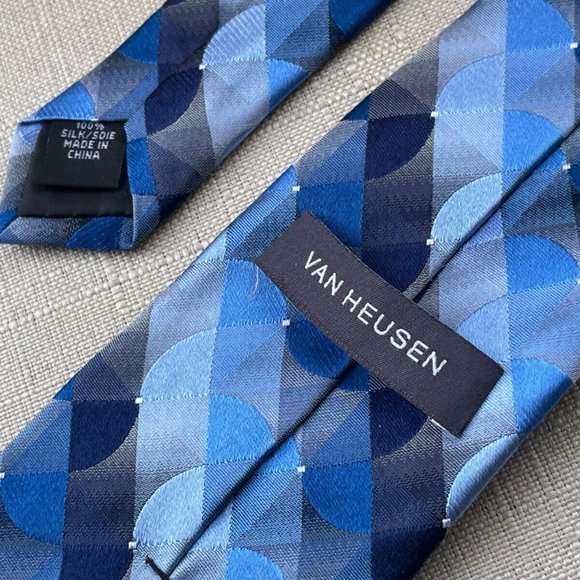 Van Heusen Men Tie Blue Tone Necktie 100% Silk Classic Tie - Picture 10 of 11